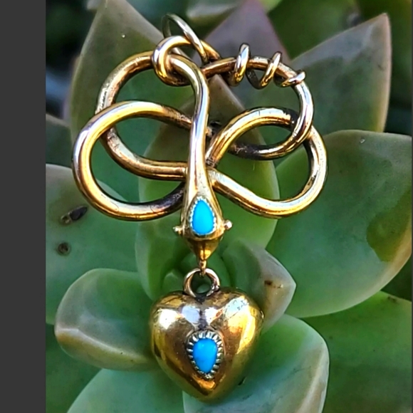 Antique Victorian 18K Gold  Snake Heart Locket Pendant-Estate Jewelry - Picture 6 of 12